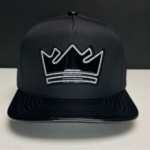 King Crown Snapback Cap, Black, Vinyl Flat Brim, Hip-Hop Style